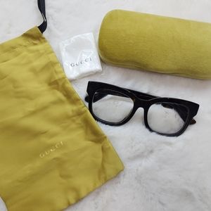 Gucci eyeglasses